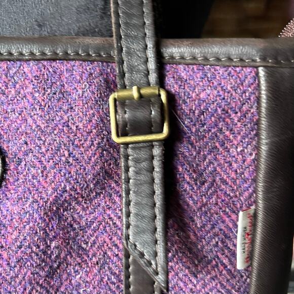 Barrhead Leather Brown Dearskin Aisling Medium Sized Bag w/ Purple Harris Tweed - Picture 13 of 16